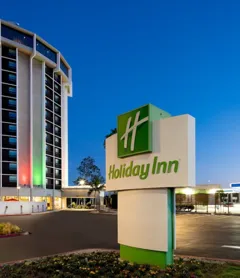 Holiday Inn Long Beach Airport Hotel and Conference Center, an IHG Hotel