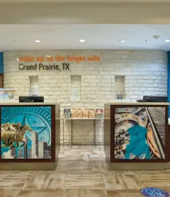 La Quinta Inn & Suites by Wyndham Dallas Grand Prairie South