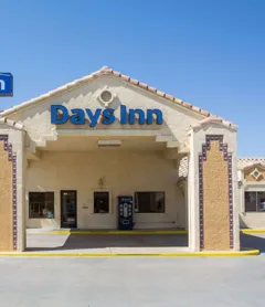 Days Inn by Wyndham Kingman West