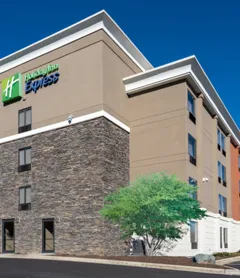 Holiday Inn Express & Suites Greensboro-(I-40 Wendover), an IHG Hotel