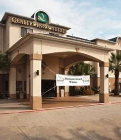 Quality Inn & Suites Near University