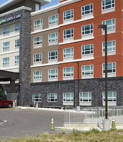 Holiday Inn Express & Suites Edmonton SW - Windermere, an IHG Hotel