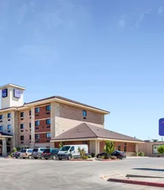 Sleep Inn & Suites