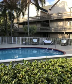 Doral Inn & Suites Miami Airport West