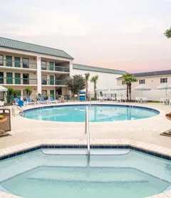 Econo Lodge Inn & Suites Foley-North Gulf Shores