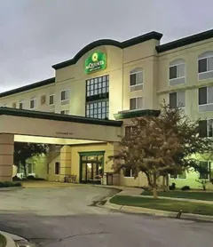 La Quinta Inn & Suites By Wyndham Omaha Airport Do