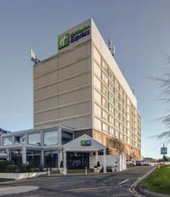 Holiday Inn Express Edinburgh City West, an IHG Hotel