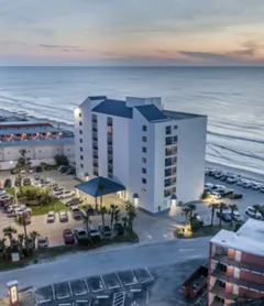 Tropical Winds Oceanfront Hotel