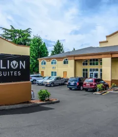 Red Lion Inn & Suites Des Moines