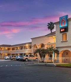 Motel 6 Carlsbad, CA Beach