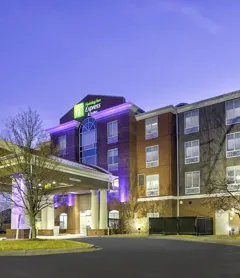 Holiday Inn Express Hotel & Suites Kansas City - Grandview, an IHG Hotel