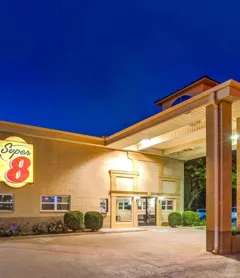 Super 8 by Wyndham Richardson Dallas