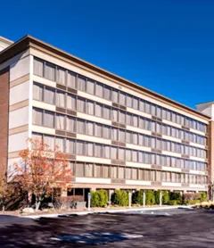 Holiday Inn Hotel & Suites Warren, an IHG Hotel