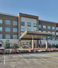 Holiday Inn Express & Suites Houston East - Beltway 8, an IHG Hotel