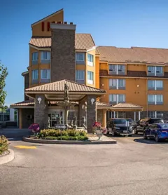 Monte Carlo Inn Barrie Suites