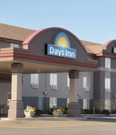 Days Inn & Suites by Wyndham Thunder Bay