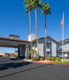 The Hotel Serene Glendale Peoria, Surestay Collection by BW