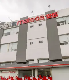 Hotel Mateos 1215