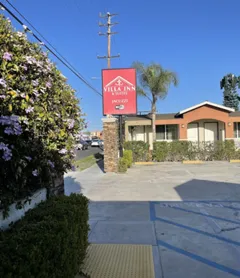 Villa Inn & Suites