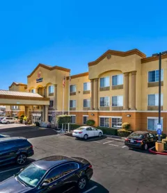 Comfort Inn & Suites Sacramento - University Area