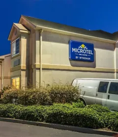 Microtel Inn & Suites by Wyndham Auburn