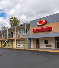 Econo Lodge North