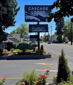 Cascade Lodge