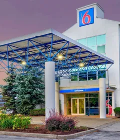 Motel 6 Burlington, ON - Toronto West - Oakville